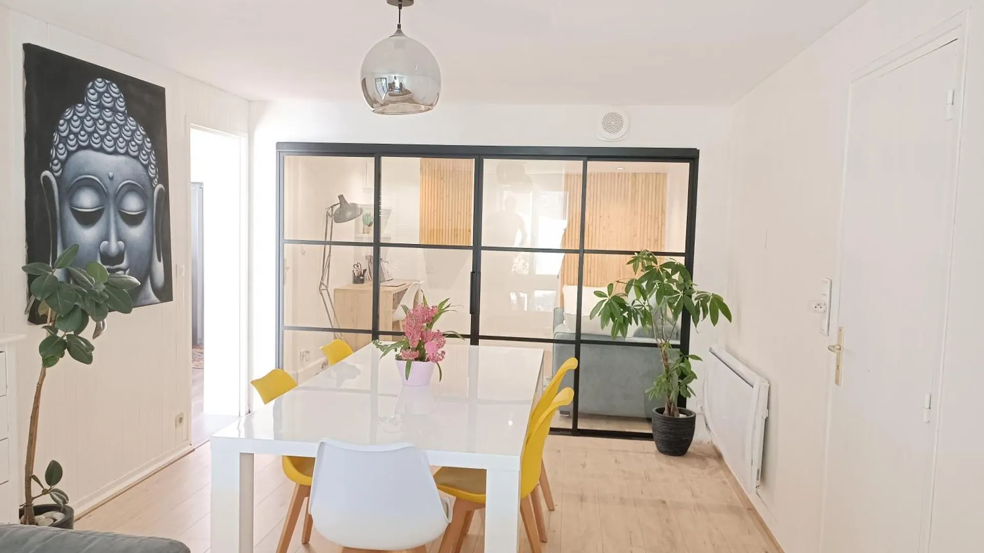 Appartement De 85 M2 Au Coeur De Carnac Plage